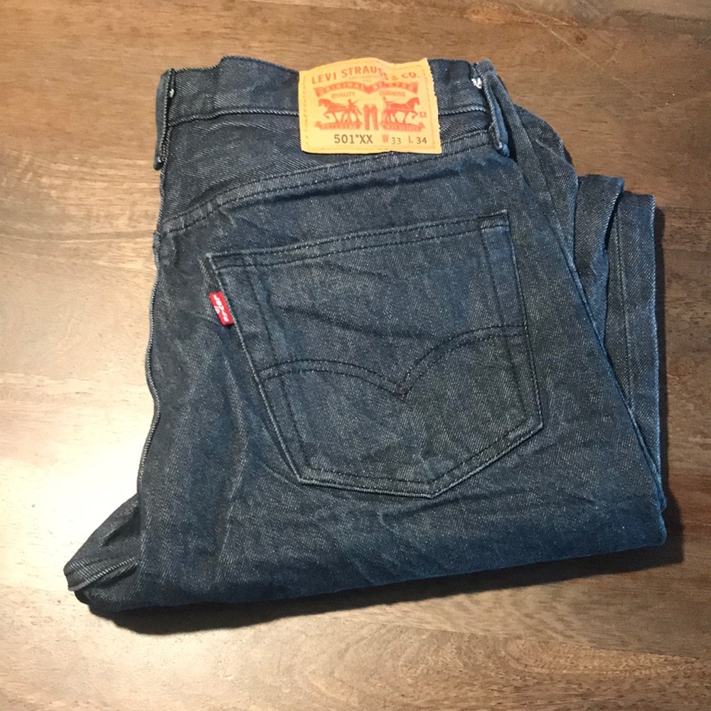 501 XX Levi’s.